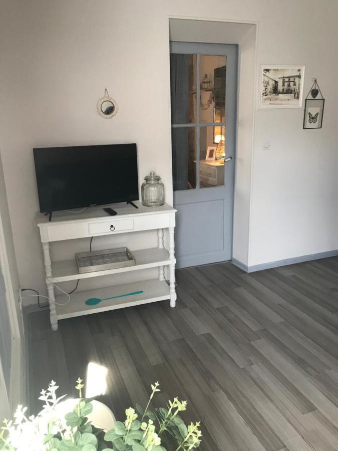 Au Coeur De Céreste Eksteriør bilde
